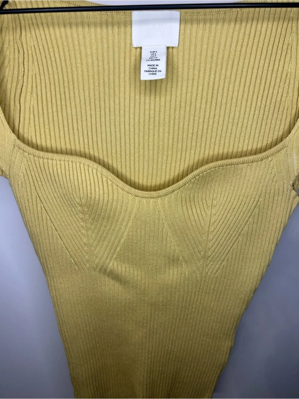 H&M Women’s Dusty Yellow Rib Knit Top, Size Small - Picture 5 of 11